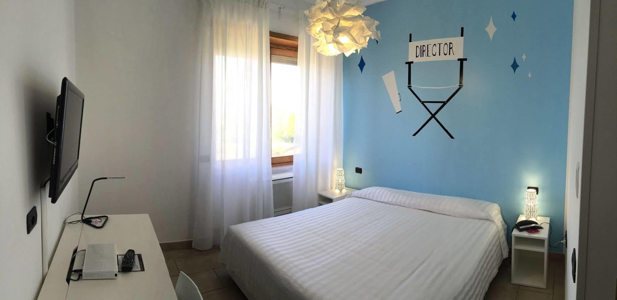 Lo Scoiattolo Piedmont Bike Hotel Pralormo Екстериор снимка